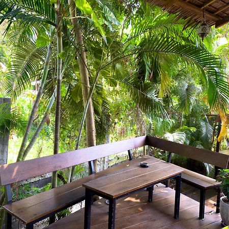 Jungle Vibes Hotel Thongsala Exterior foto